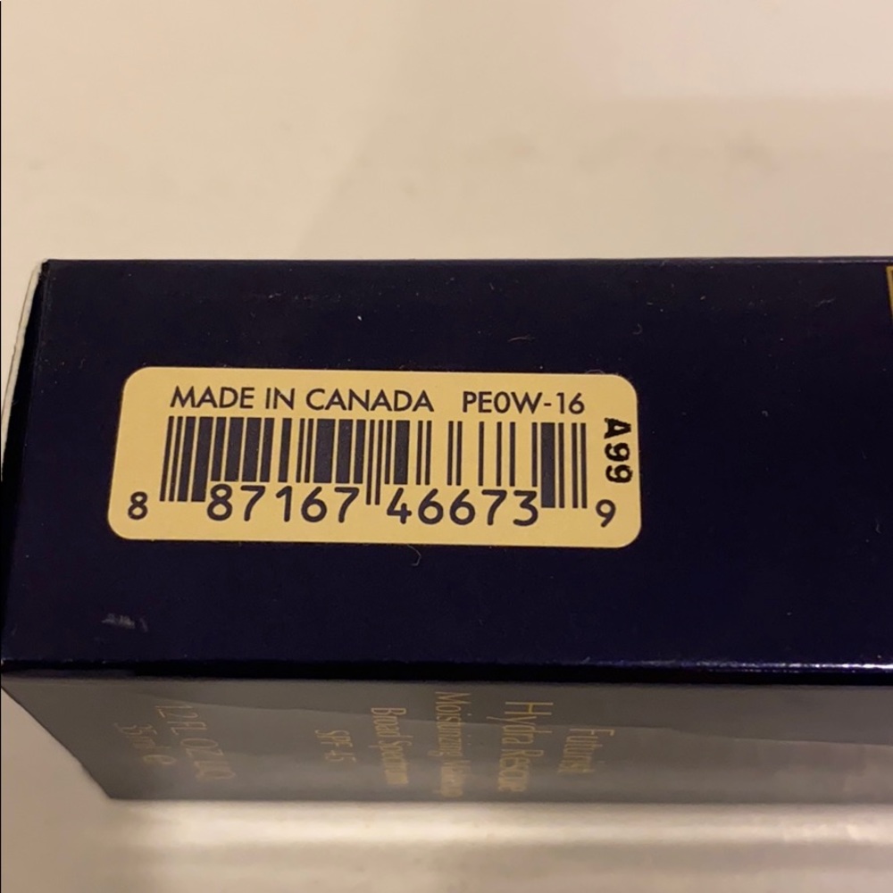 ESTEE LAUDER Futurist Hydra Rescue Foundation 1N2 1.2oz $55 NIB - Picture 7 of 14